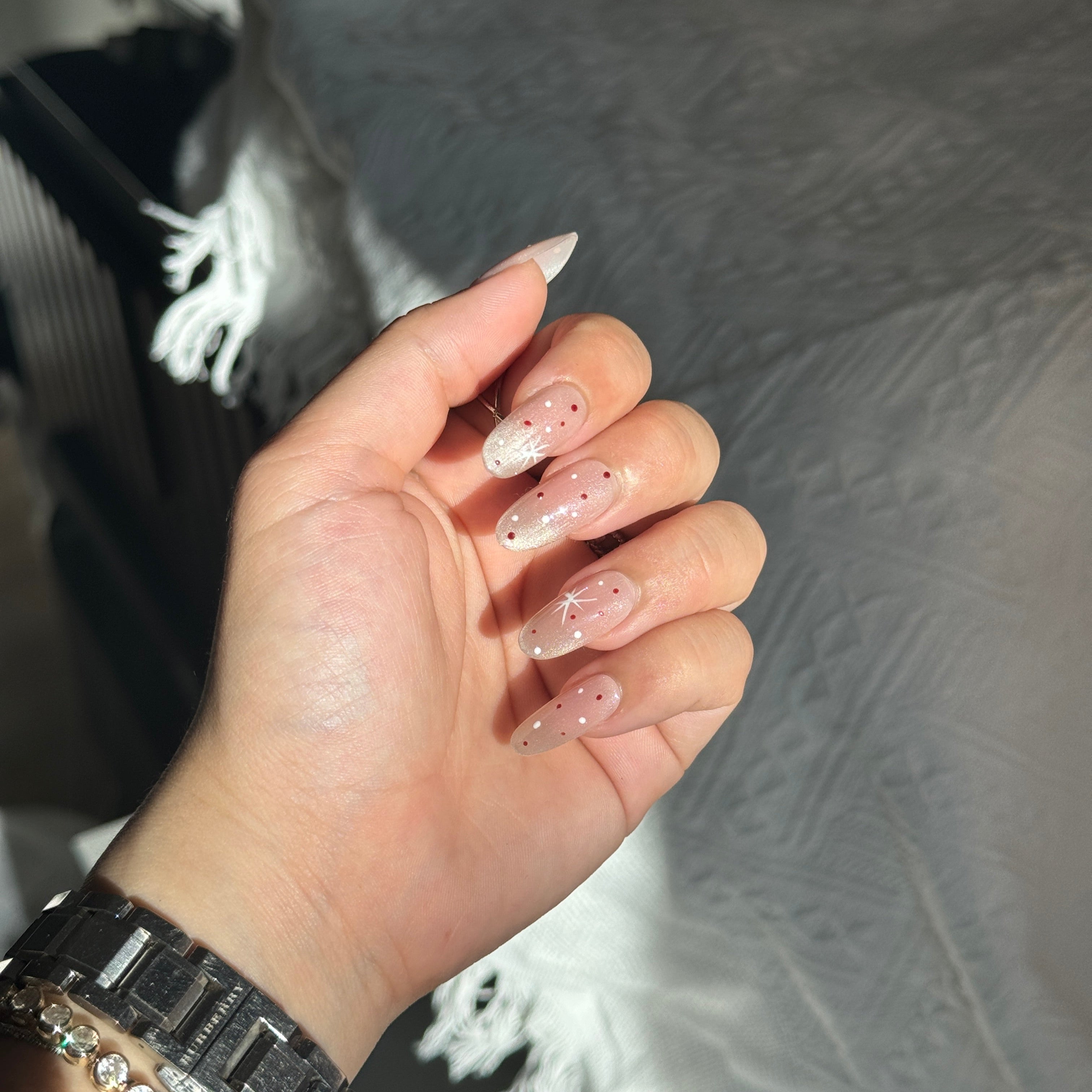 How to Apply Press-On Nails Like a Pro (Using Sticky Tabs) 💅✨